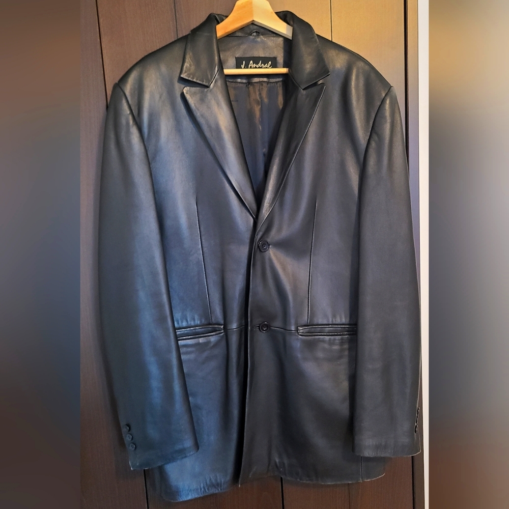 Men's black leather jacket